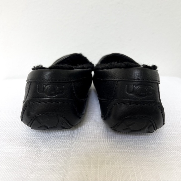 NWOB Telfar x UGG Men’s Loafers Slippers House Shoes in Black - Picture 6 of 9